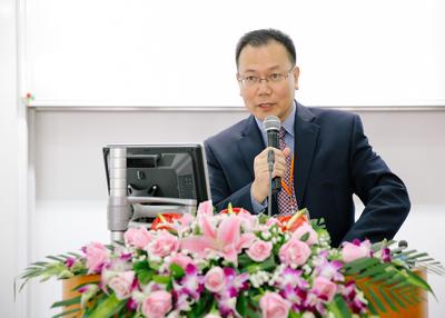SAIF金融學(xué)教授、中國金融研究院副院長嚴(yán)弘發(fā)言